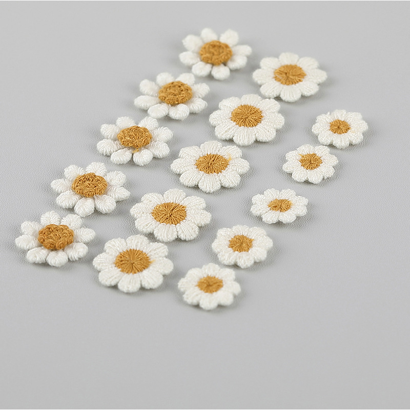 10 шт., нашивки с цветочной вы – обзор и цена Embroidery Letter M
