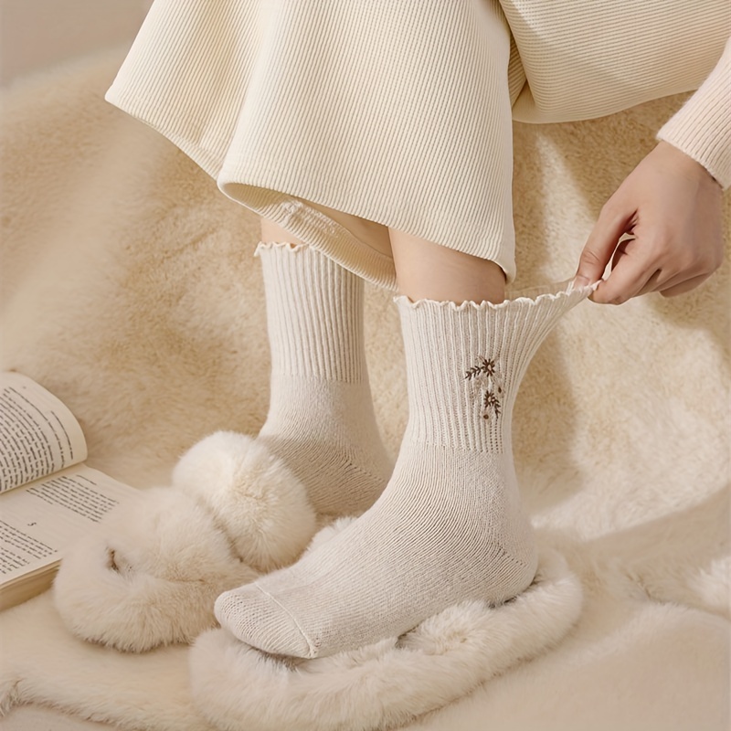6 пар плюшевых носков средней  – обзор и цена Embroidery On Socks